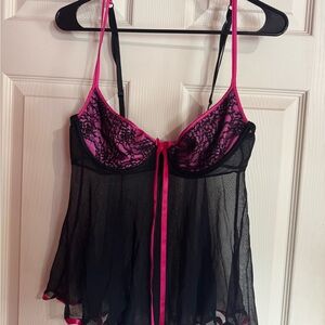 Vintage Frederick’s of Hollywood hot pink & black lace babydoll slip 36C